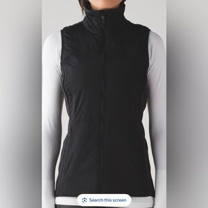 Lululemon “Run For the Cold” Size 6 Vest. Black